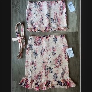Windsor floral two piece set, new with tags. Size small